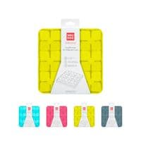 Универсальная посуда для животных  WAUDOG Silicone Коврик для поиска корма 20х20х1.7 см желтый (23518)