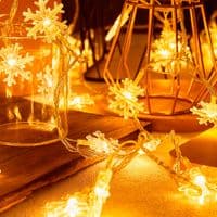 Гірлянда Сніжинки White, 80шт, 10 метрів, прозора ізоляція, живлення 220V