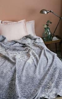 Плед ARDESTO Leonardo 200х220см, 50% хлопок, 30% полиэстер, 20% акрил, вензель, серый