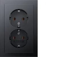 Розетка с з/к 2X цельная, антрацит 16А/250В Q.3
