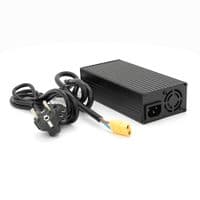 Зарядное устройство аккумуляторов LiFePO4 12V (14.6V), 4S,20A, штекер XT-90, с индикацией