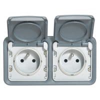 Коробка для накладного монтажу Plexo Legrand  2-постова, горизонтальна (в комплекті  сальники) ІР55, ІК07, сірий