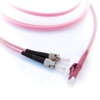 Патчкорд ST/UPC-LC/UPC MM (OM4) 2м Duplex
