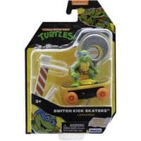 Игровой набор Funrise TMNT Ракушки-ниндзя классические Скейтбордист с лаунчером Леонардо (71040)