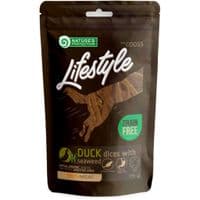 Лакомство для собак Nature's Protection Lifestyle Soft duck dices with seaweed 75 г (SNK46143)