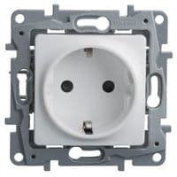 Розетка електрична на гвинтах 2K+Z - Etika - 16 A - 250 V - білий