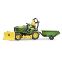 Спецтехника Bruder садовый трактор John Deere с прицепом и фигуркой садовода (62104)