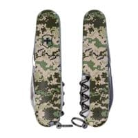 Нож Victorinox Climber Army Пиксель (1.3703.3_W3940p)