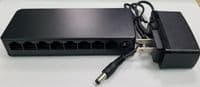 Коммутатор JY 1008S 8 портов Ethernet 10 / 100 Мбит / сек. DC 5 . Блок питания 5V в комплекте