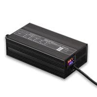 Зарядное устройство для аккумуляторов 36/48/60/72V, 15Ah, 1300W, LED-индикация