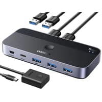 KVM switch Ugreen CM662 2in-4out с дополнительным питанием и пультом управления