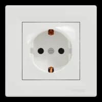 Розетка одинарная с заземлением