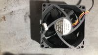 Кулер корпусной 18025 DC sleeve fan 4pin MOLEX - 180*180*25мм, 12V / 0.4A